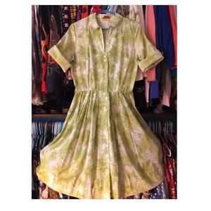 Vintage 1950s 1960s Floral Dress
